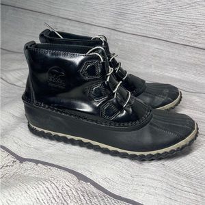 Women’s 8.5 SOREL Natural Rubber Black Duck Boots